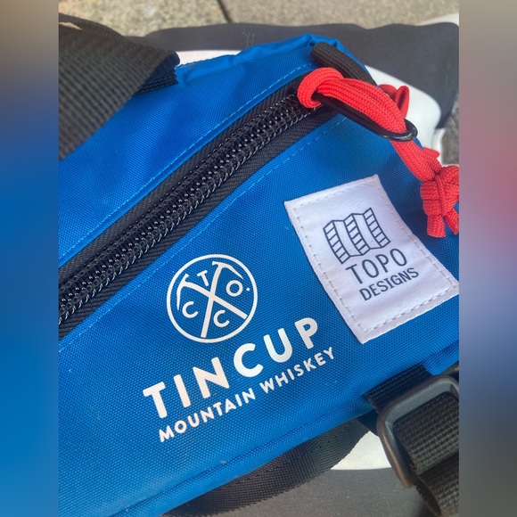 TOPO Designs Mini Quick Pack Limited Edition Colab w/ Tin Cup Whiskey - NWT - Picture 4 of 7